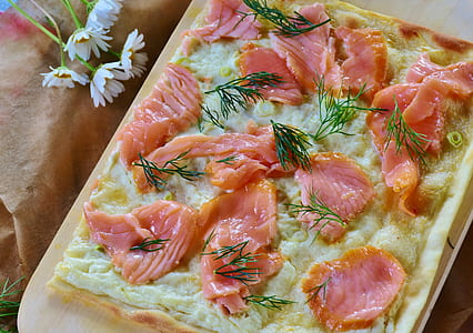 baked flatbread with fish fillet toppings thumbnail