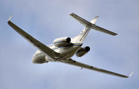 white airplane thumbnail