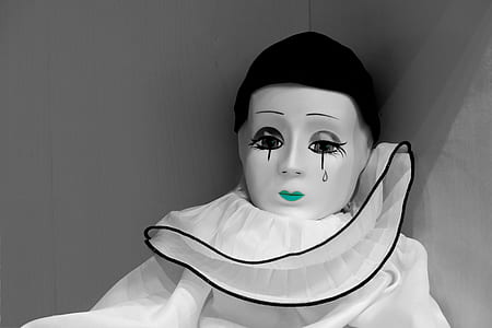 clown plush toy thumbnail