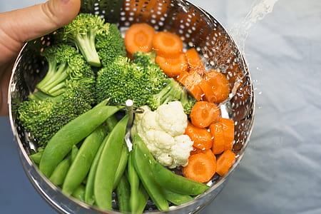 assorted vegetables on bowl thumbnail