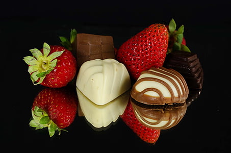 strawberry dip thumbnail