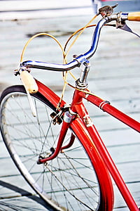 red bicycle thumbnail