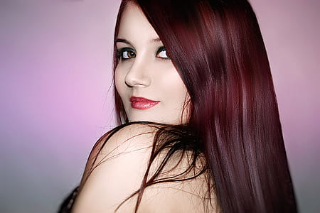 portrait photography of woman thumbnail
