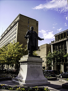 Garfield Monument in Cincinnati, Ohio thumbnail
