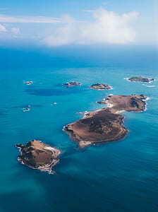 bird's eye photography of island thumbnail