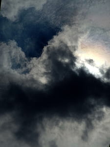 white and black skies thumbnail