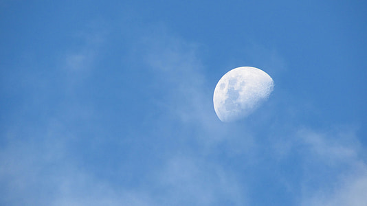 blue sky and white halfmoon thumbnail