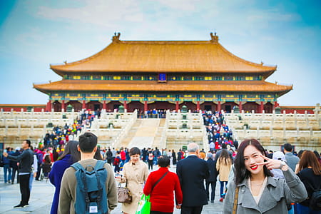 Tourists at Forbidden Temple thumbnail