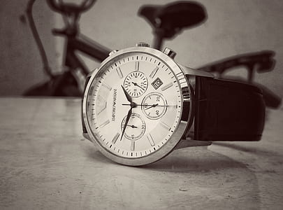 Black Strap Silver Round Chronograph Watch thumbnail
