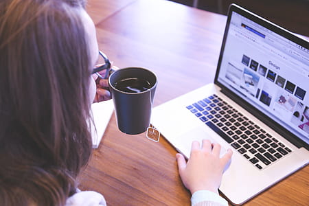 person navigating on MacBook pro thumbnail