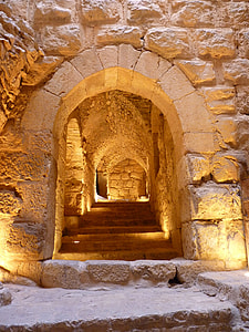 landscape photography of hallway thumbnail