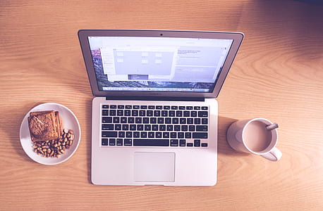 Macbook Air thumbnail