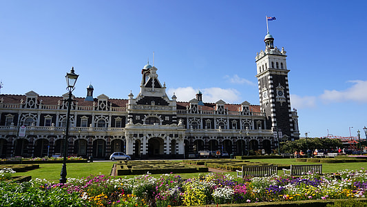 Station Dunedin, Station Building thumbnail