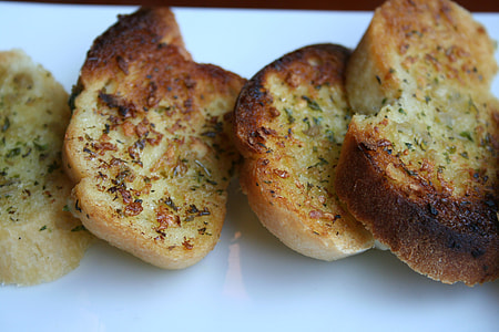 four brown toasted breads thumbnail