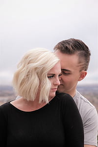 man embracing a woman thumbnail