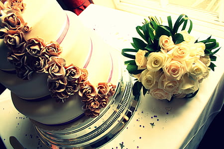 flowers, petals, table, blur thumbnail