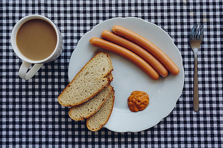 flat-lay photography of hot dogs and breads thumbnail