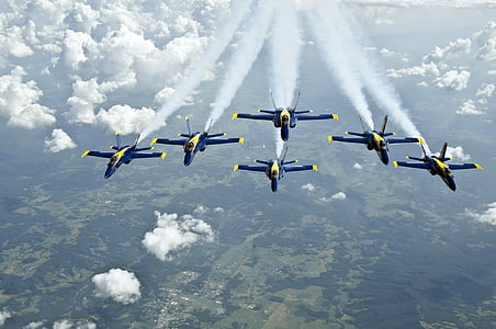 six blue jet planes thumbnail