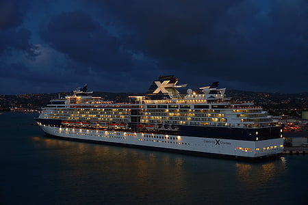 photography of white and black cruise during nighttime thumbnail