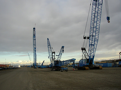 Lampson Crane Yard in the Port of Big Pasco, Washington thumbnail