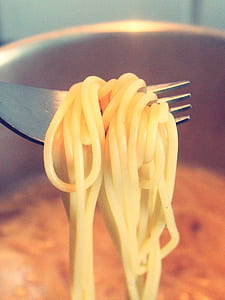 noodles on fork thumbnail