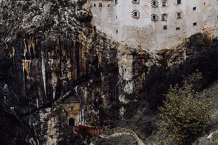 Predjama castle at the cave mouth in Postojna, Slovenia thumbnail