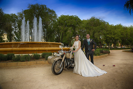 Different Weddings thumbnail