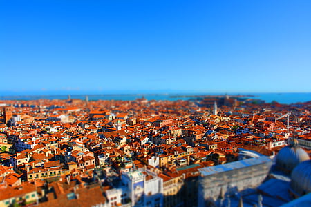 aerial photography of brown house during daytime thumbnail