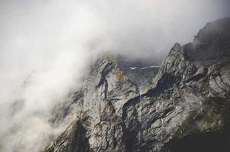 brown rock mountain thumbnail