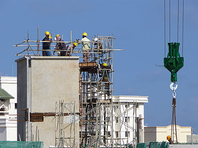 person standing on scaffolding thumbnail