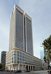 Opernturm, the head of UBS Germany thumbnail