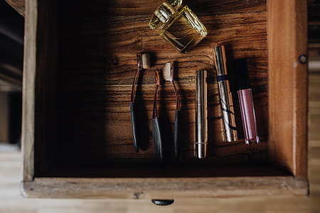 Makeup and beauty essentials thumbnail