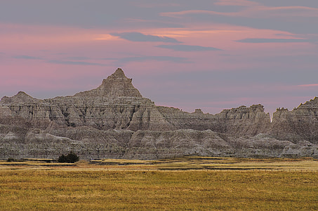landscape photo of gray mountains thumbnail
