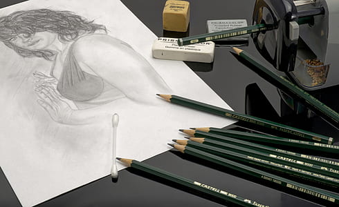 woman portrait sketch thumbnail