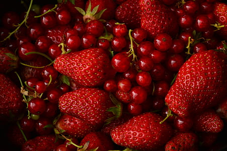 strawberries and cherries thumbnail