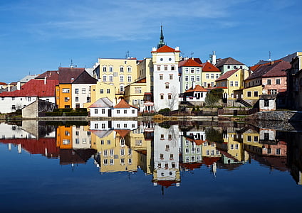 city near calm lake thumbnail
