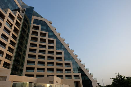 Building thumbnail
