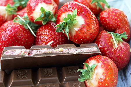 strawberries and chocolates thumbnail