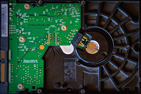 green and black circuit board thumbnail