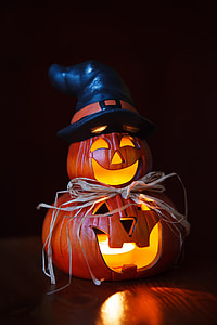 lighted Jack-O-Lantern thumbnail