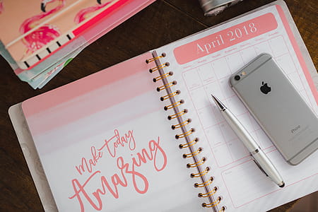 Pink calendar thumbnail