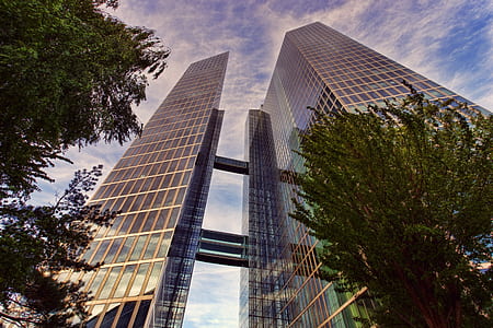 building during daytime thumbnail