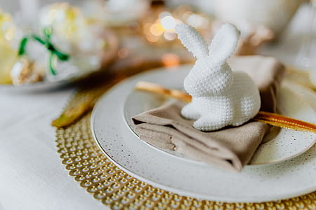 Easter Table Decorations thumbnail