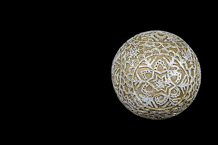 round white and brown floral ball thumbnail