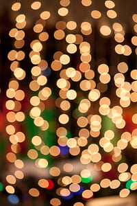 photo of yellow lights thumbnail