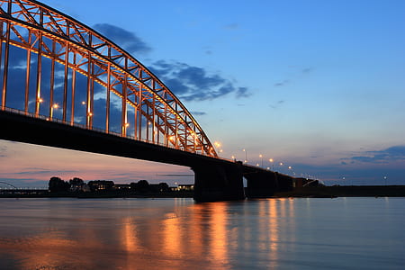 bridge and ocean thumbnail
