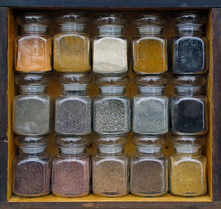 clear glass jars thumbnail