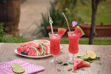 two watermelon juice and slices thumbnail