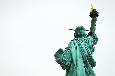 Statue of Liberty statue thumbnail