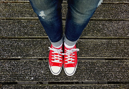 red-and-white low-top lace-up sneakers thumbnail